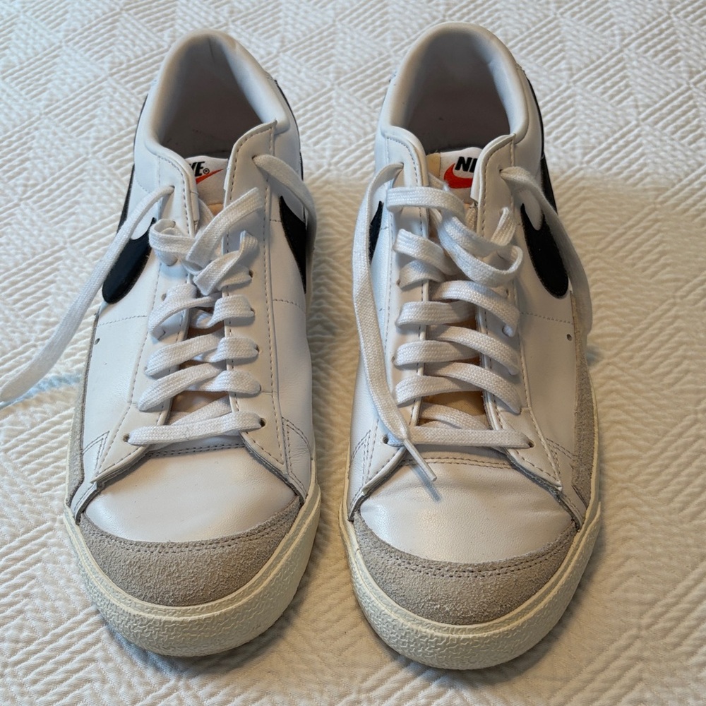 Nike Blazer Low ‘77 Vintage men’s shoes